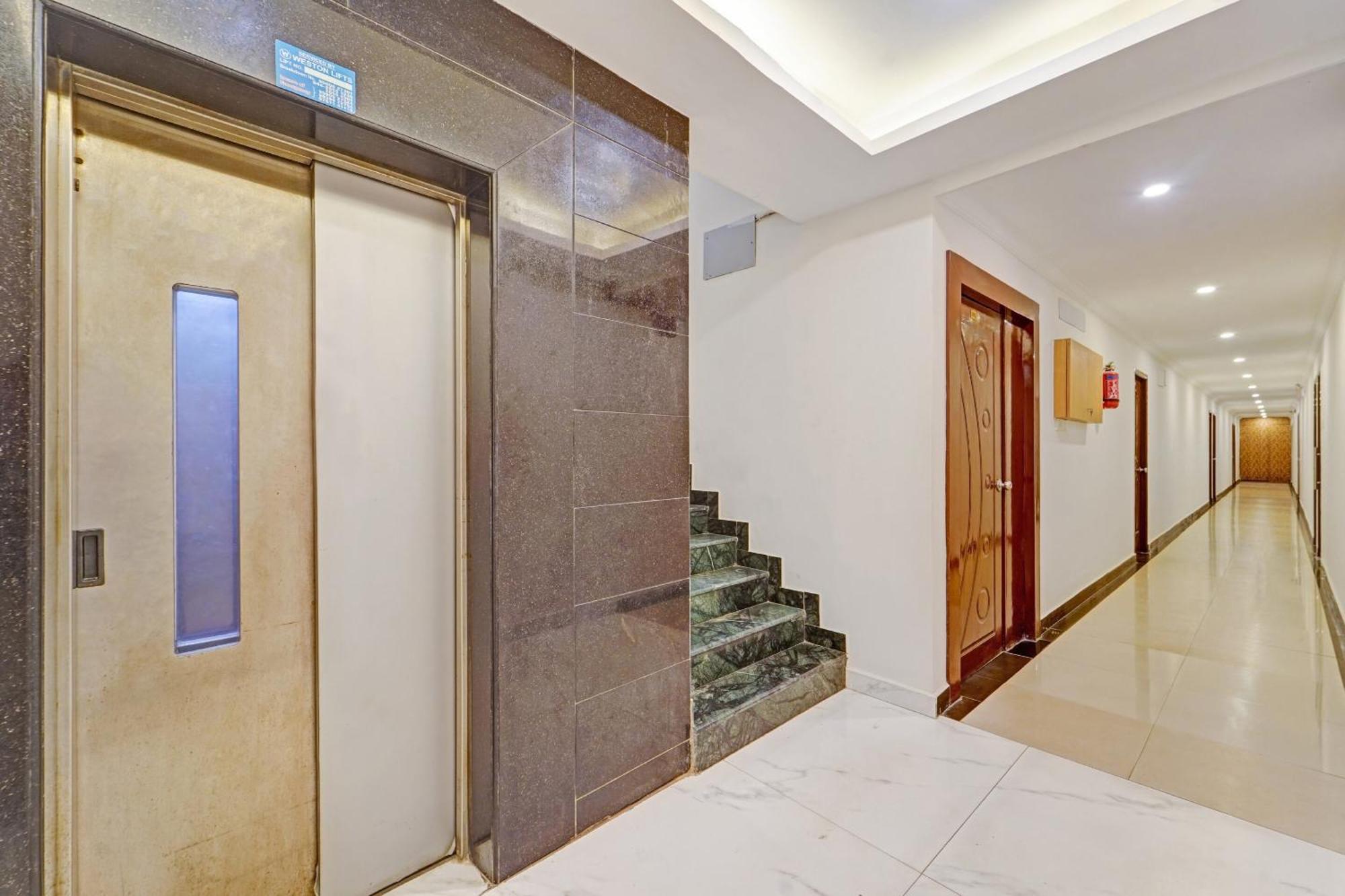 Collection O Mount Road Rich Mount Near Marina Beach Hotel Chennai Exterior foto