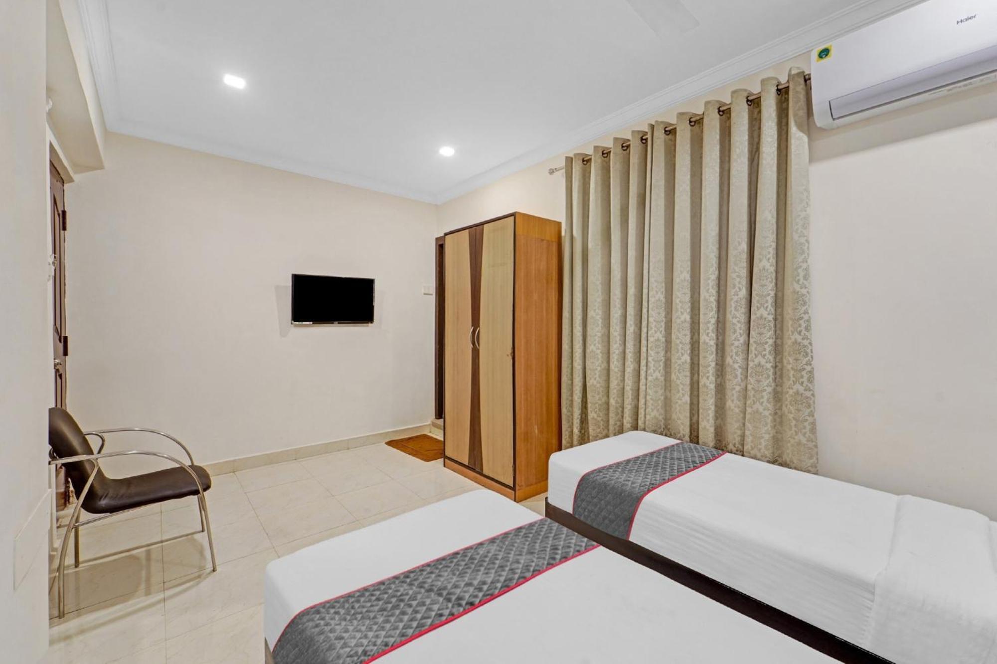 Collection O Mount Road Rich Mount Near Marina Beach Hotel Chennai Exterior foto